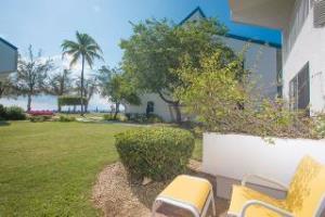 Seven Mile Beach Villas Of The Galleon מראה חיצוני תמונה